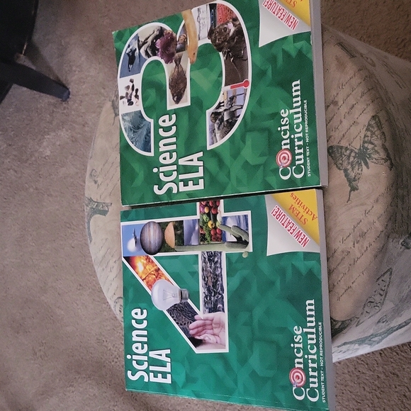 🏃♀️ Science ELA books - Picture 1 of 3